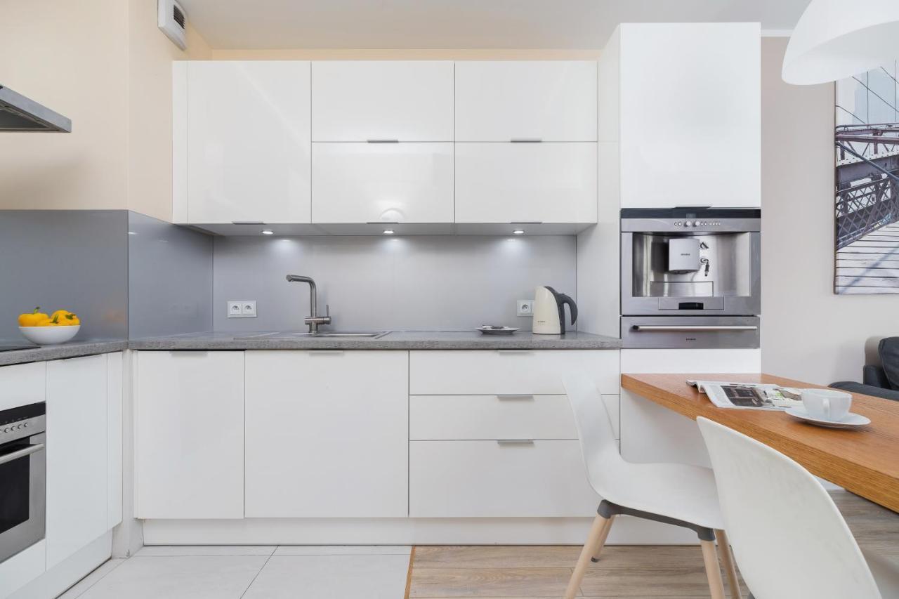 Apartment Romanowicza Cracow By Renters Krasków Exteriör bild